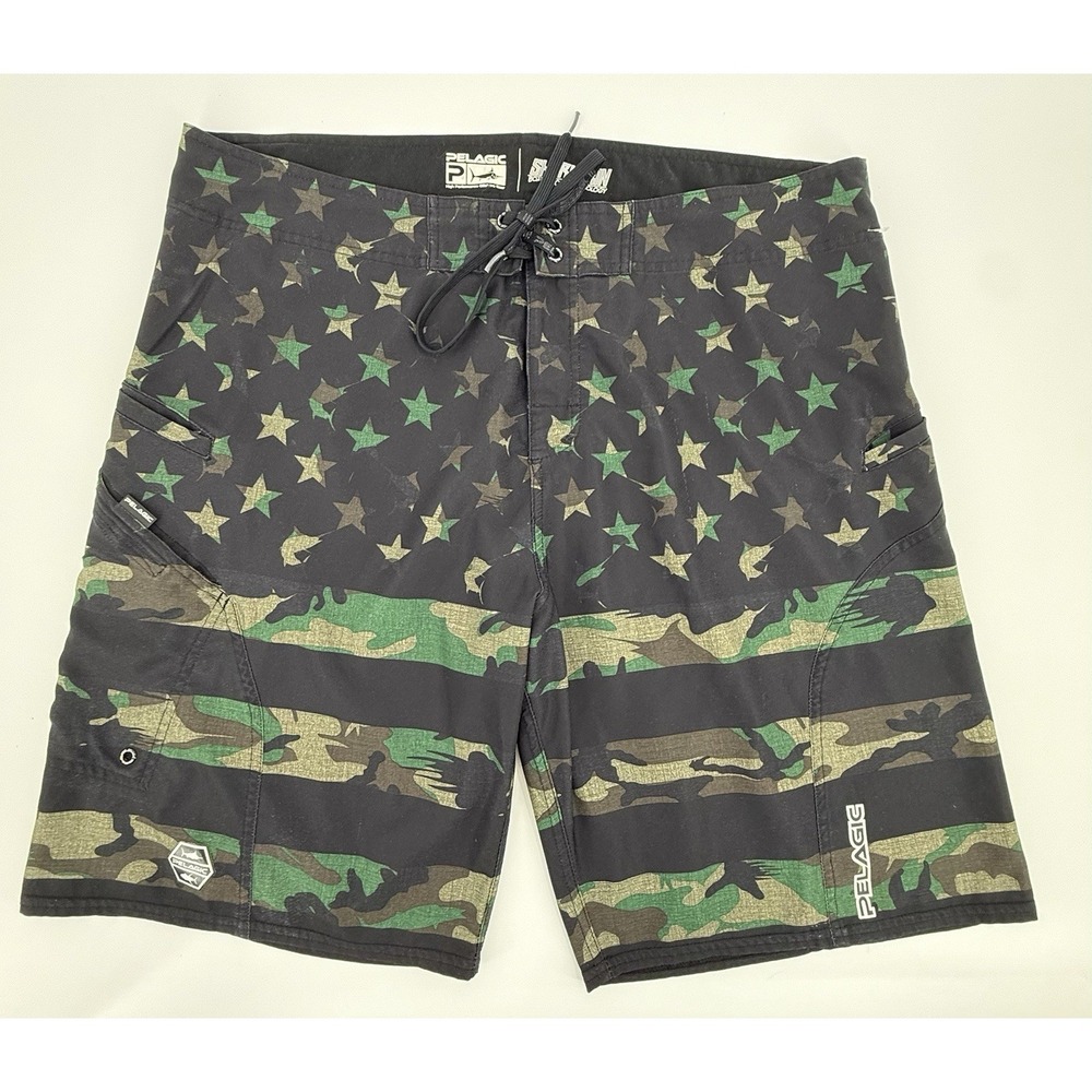Pelagic‎ Sharkskin 2.0 Americamo Boardshorts Shorts Fishing Camo Flag Men's 38